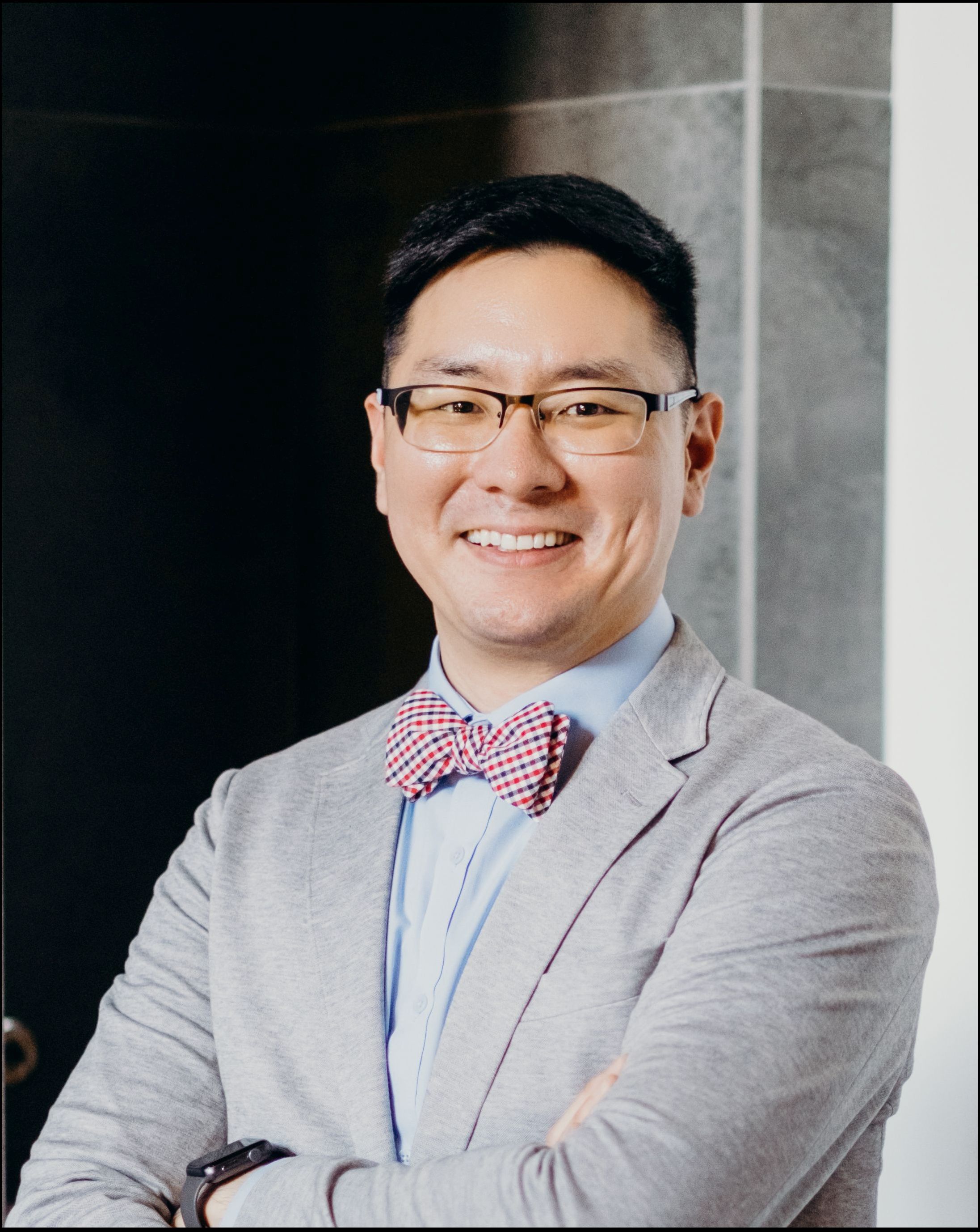 Headshot of Dr. Samuel Kim