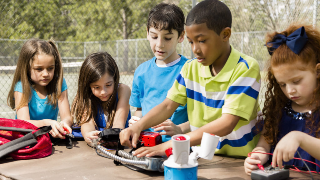 kids playing